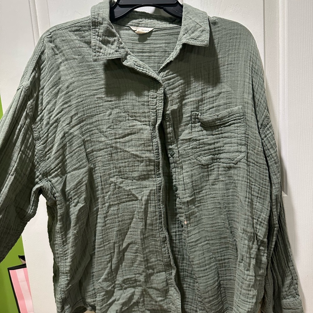 Green Textured Button-Up Shirt